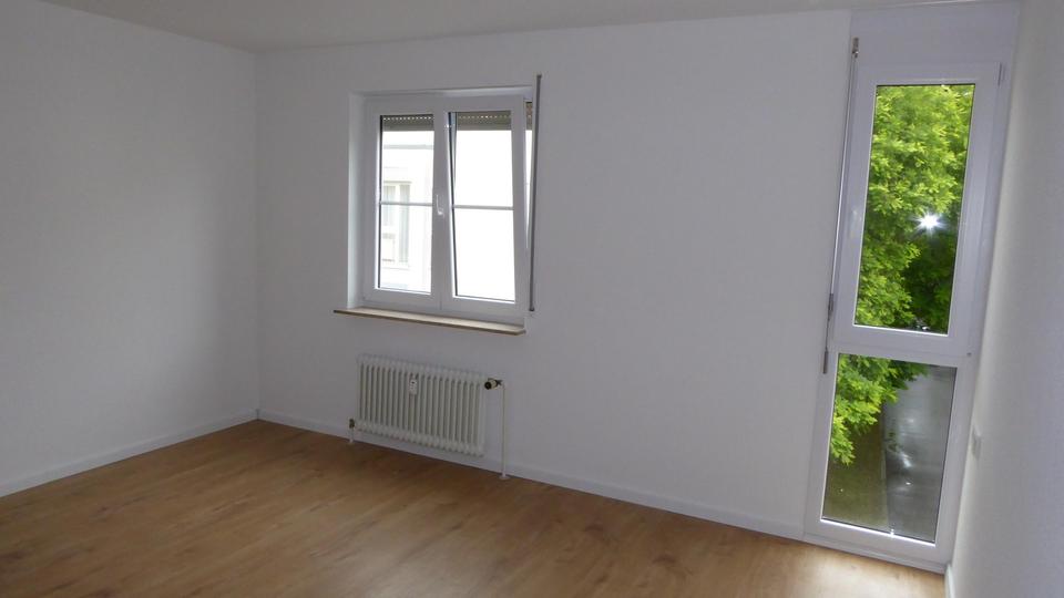 Charmante 3-Zimmer-Wohnung mit Balkon und Außenstellplatz in Fellbach-Schmiden – Bild 6