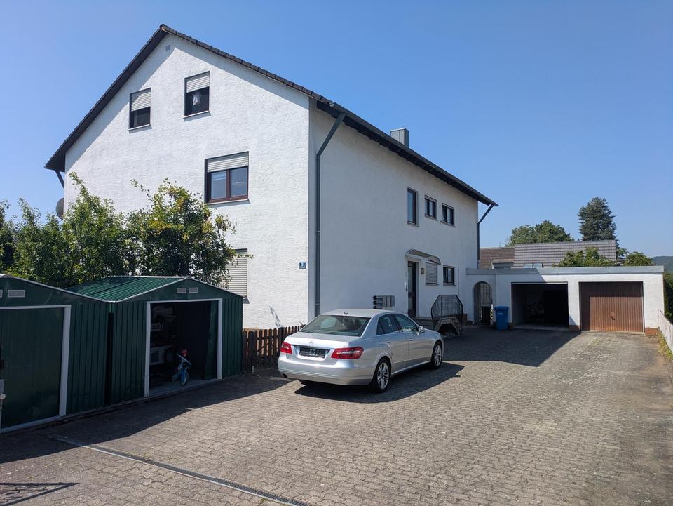 3-Familienhaus in absoluter ruhiger top Lage – Bild 2