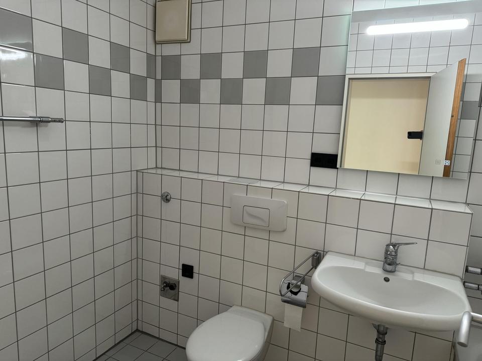 1-Zimmer-Apartment mit Grünanlage und Garage – Bild 5