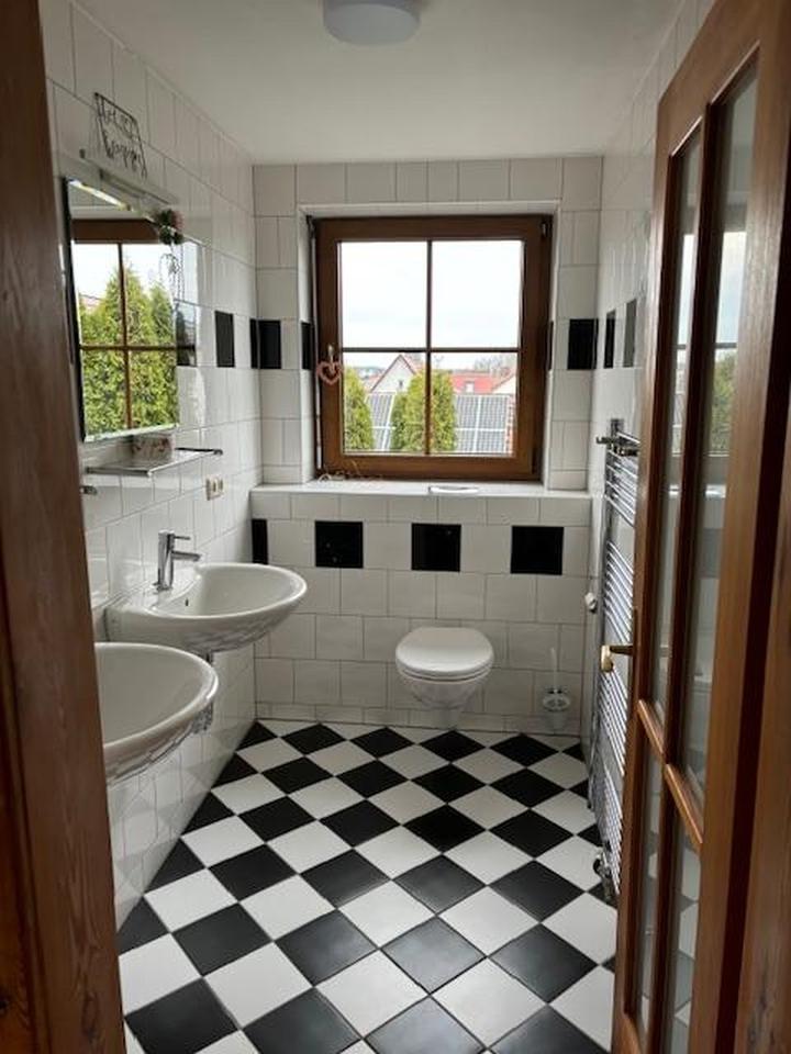 gepflegtes EFH mit Garten, Doppelgarage, Gartenhaus uvm. in Weisendorf – Bild 13