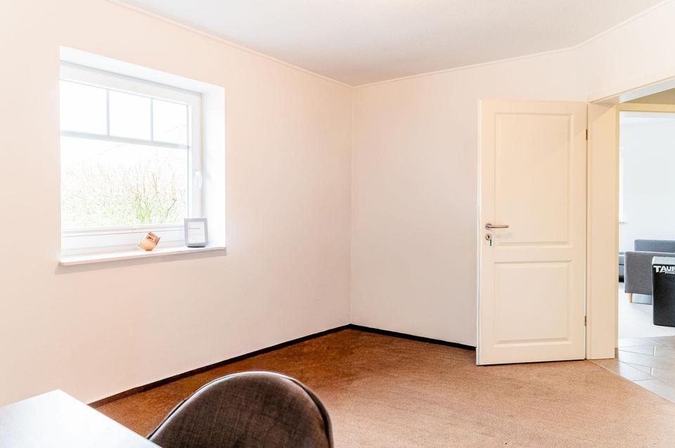 Gepflegtes Einfamilienhaus (Walmdachbungalow) ohne Makler – Bild 36