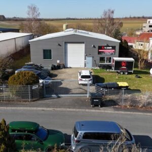 Freistehende Gewerbehalle Werkstatt mit Büro und Garage