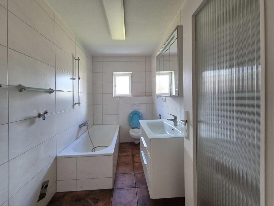 Charmantes Einfamilienhaus mit viel Platz und großem Grundstück in attraktiver Lage – Bild 20