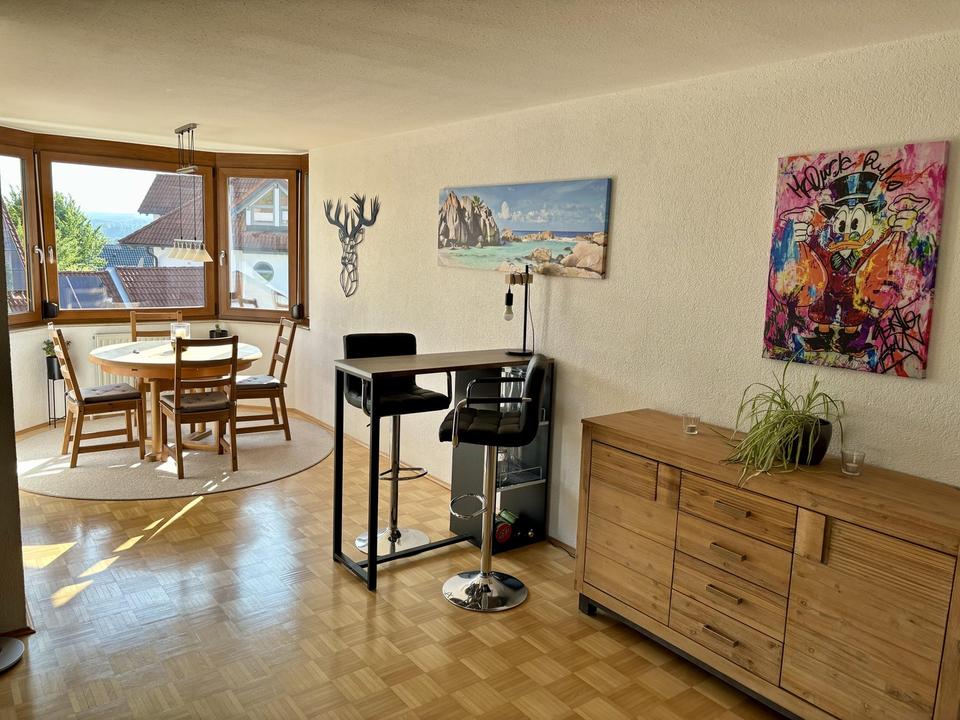 Großzügige, lichtdurchflutete Eigentumswohnung 1.OG zum Verkauf – Bild 3