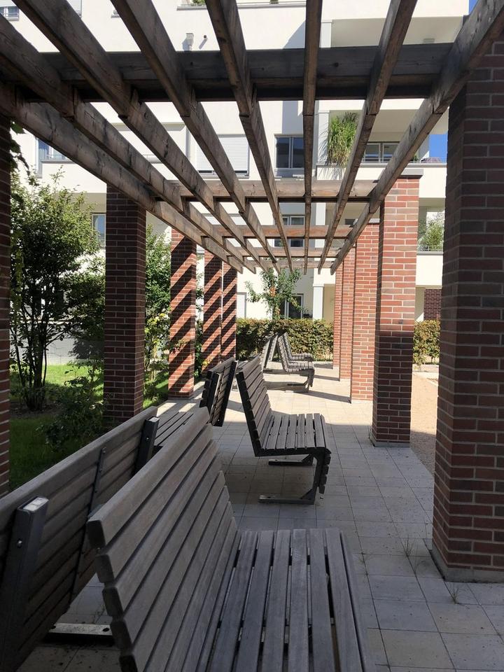 Neuwertig - Sonnige 3-Zimmer-Wohnung mit EBK und Garten in Traumlage Nürnberg – Bild 2