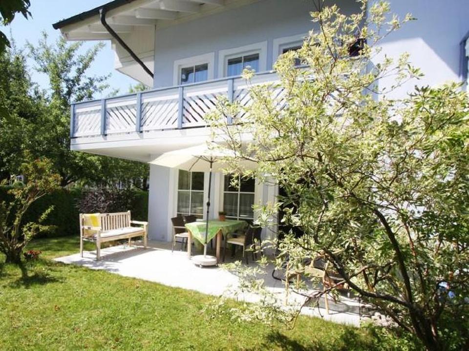 Großzügige Erdgeschoss-Wohnung mit Terasse und Gartenanteil – Bild 7