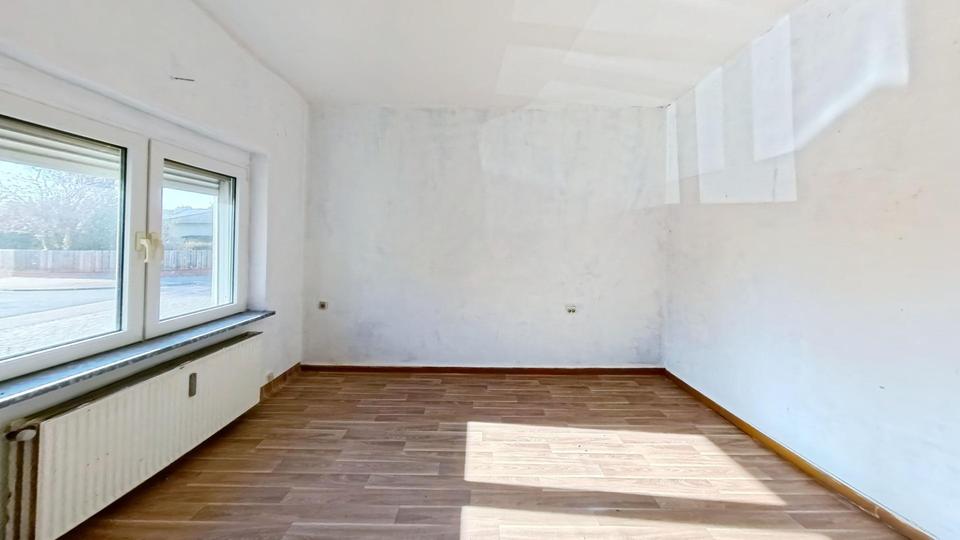 Großzügiges Haus mit Einliegerwohnung – viel Potenzial für Familie, Mehrgenerationen oder MFH – Bild 7