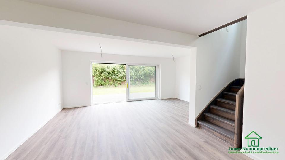 Modernes Reihenhaus mit Garage zum Erstbezug 3-Geschosse – Bild 31