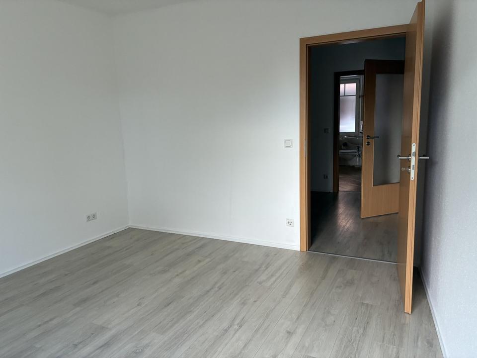 Wunderschöne 4-Zimmer Wohnung mit Südausrichtung – Bild 10