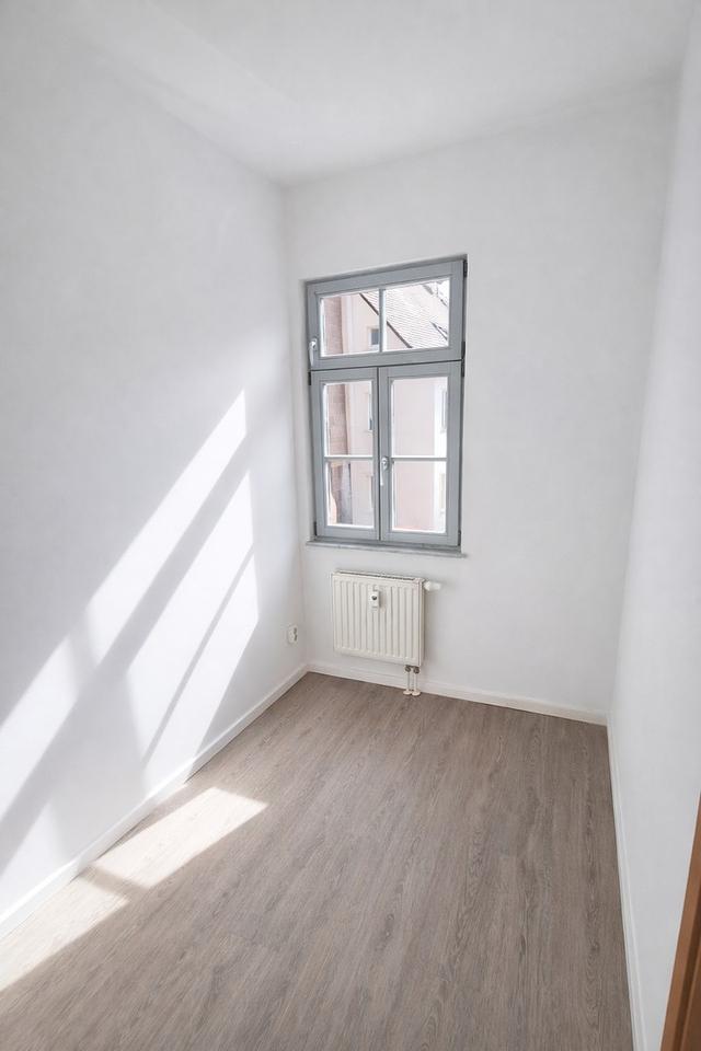 Stilvoll modernisierte 2,5-Zimmer-Wohnung – sofort bezugsfrei – Bild 17