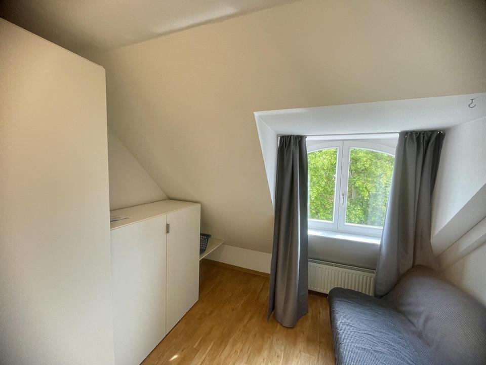Maisonette-Wohnung mit Sonnenterrasse und Stellplatz in Köln-Rodenkirchen – Bild 10