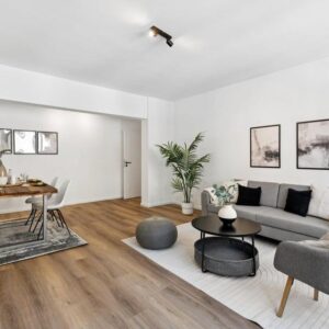 Sofort einziehen! Provisionsfreie 3-Zimmerwohnung mit 2 Balkonen