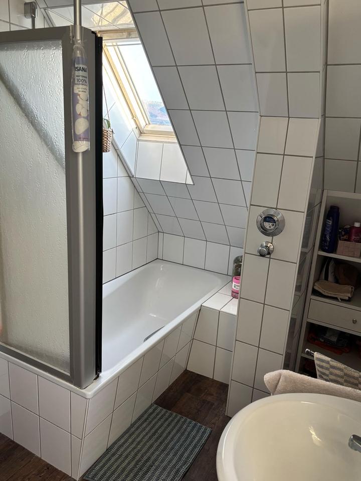 Dachgeschoss-Juwel in Osnabrück – 2 Zimmer auf 90 m² – Bild 8