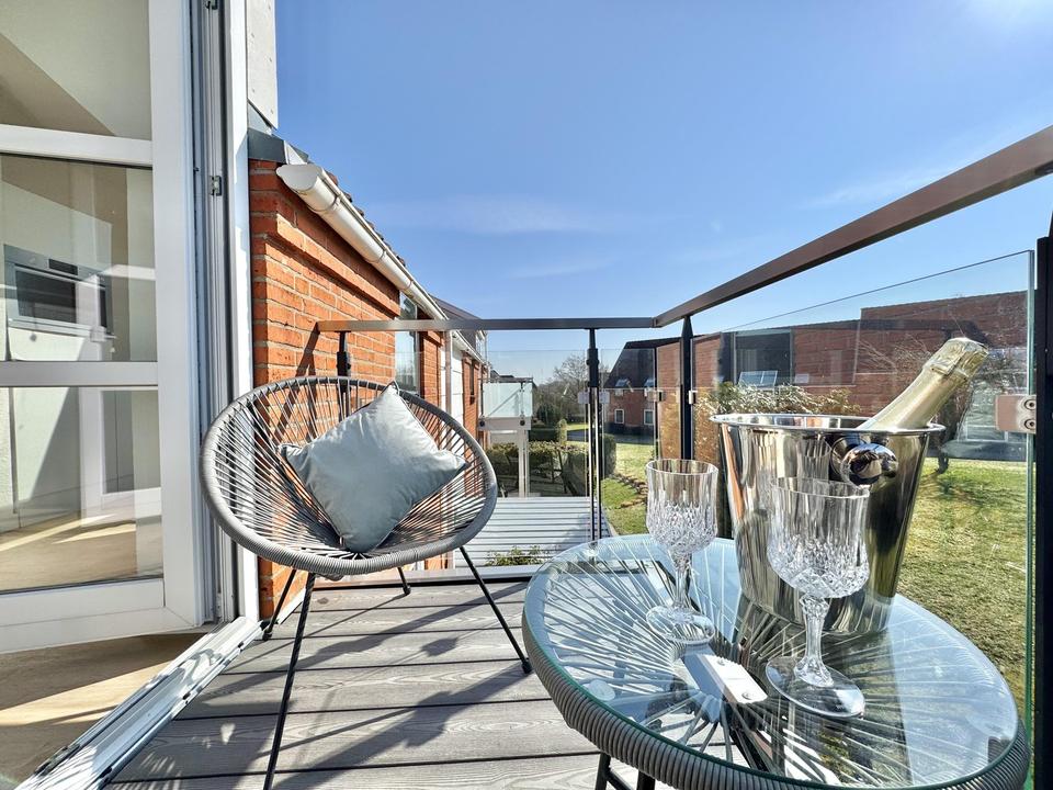 Sofort bezugsfrei: Frisch renovierte 3-Zimmer-Ferienwohnung an der Ostsee! – Bild 4