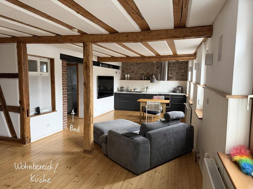 Haus mit zwei Wohneinheiten und einem separaten großen Garten – Bild 10