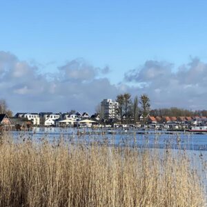 Ferienhaus mit Blick aufs Wasser, Sauna Whirlpool