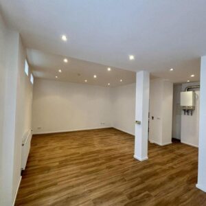 Erstbezug nach Kernsanierung! 1-Zimmerwohnung in top Lage im beliebten Ostend.