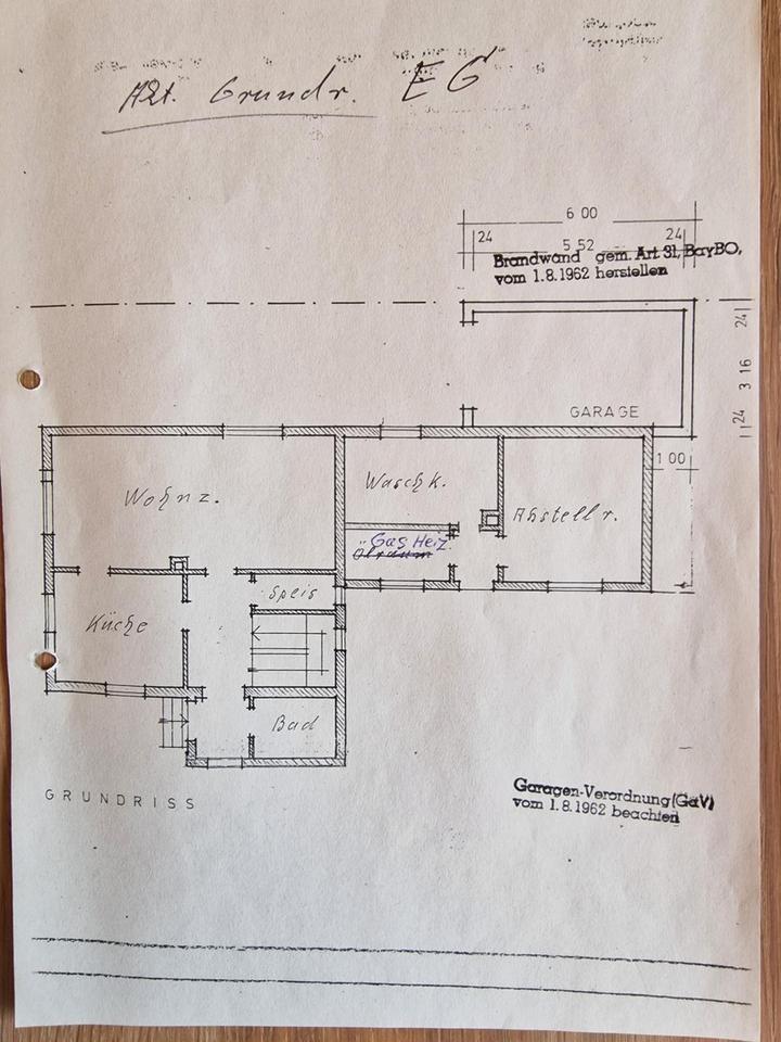 Grundstück mit renovierungsbedürftigen Altbestand – Bild 9