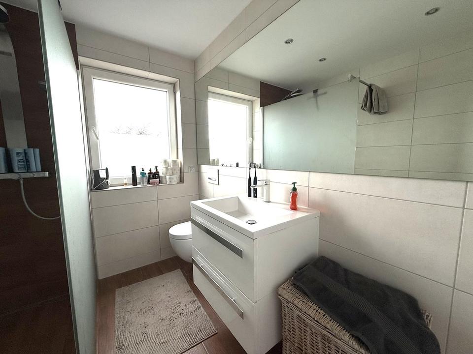 Provisionsfrei! Freistehendes Haus + Einliegerwohnung 865m Garten +Garage,Keller – Bild 16