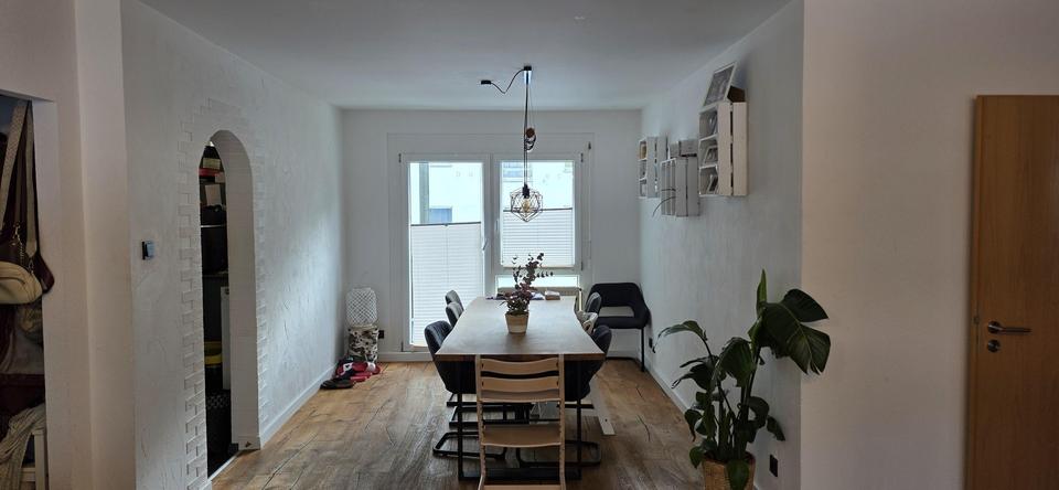 5-Zimmer-Wohnung mit Balkon und Gartenzugang im Scharnhauser Park – Bild 5