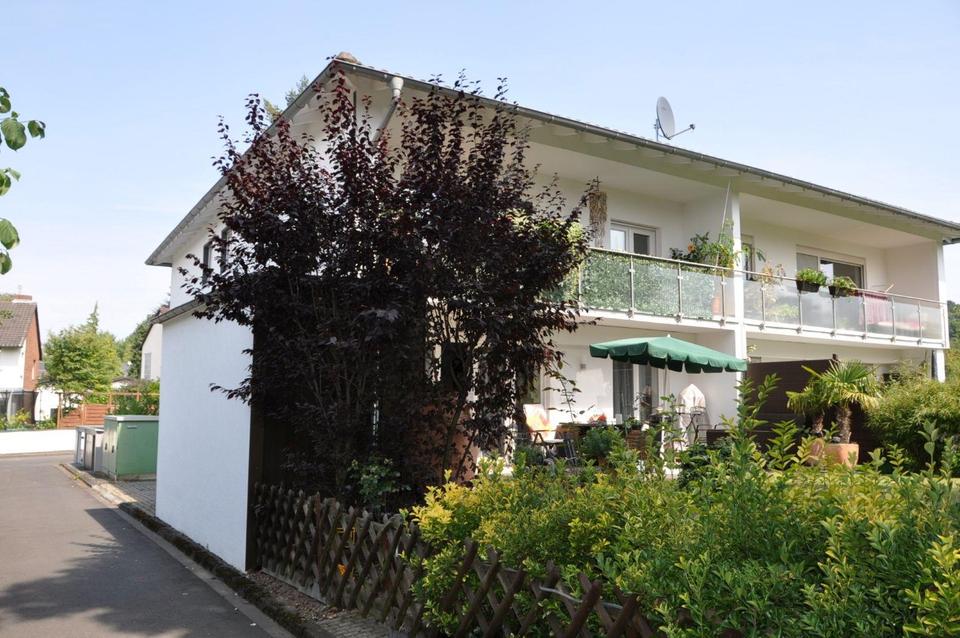 4 Zimmerwohnung mit ausgebautem Dachgeschoss incl. Garage in 4-Parteienhaus in Bonn-Lengsdorf – Bild 3