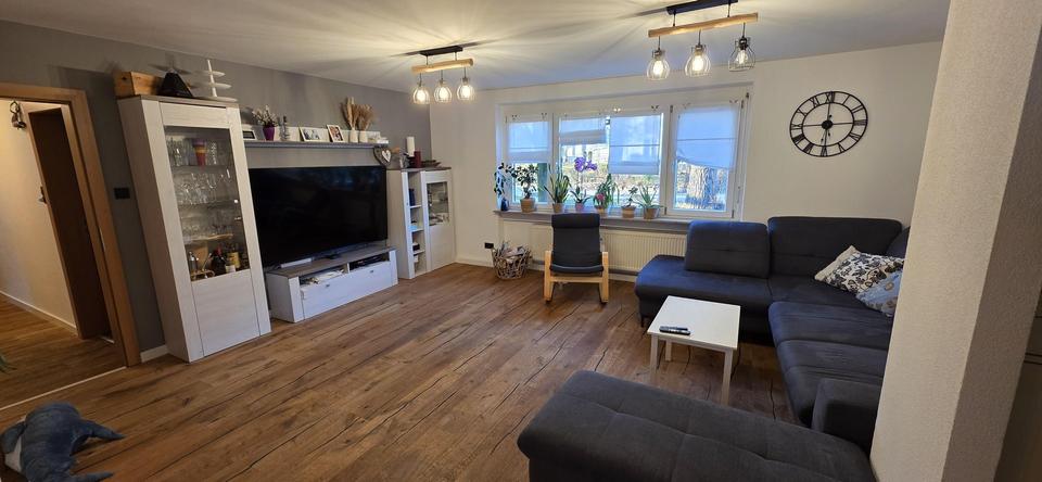 5-Zimmer-Wohnung mit Balkon und Gartenzugang im Scharnhauser Park – Bild 4