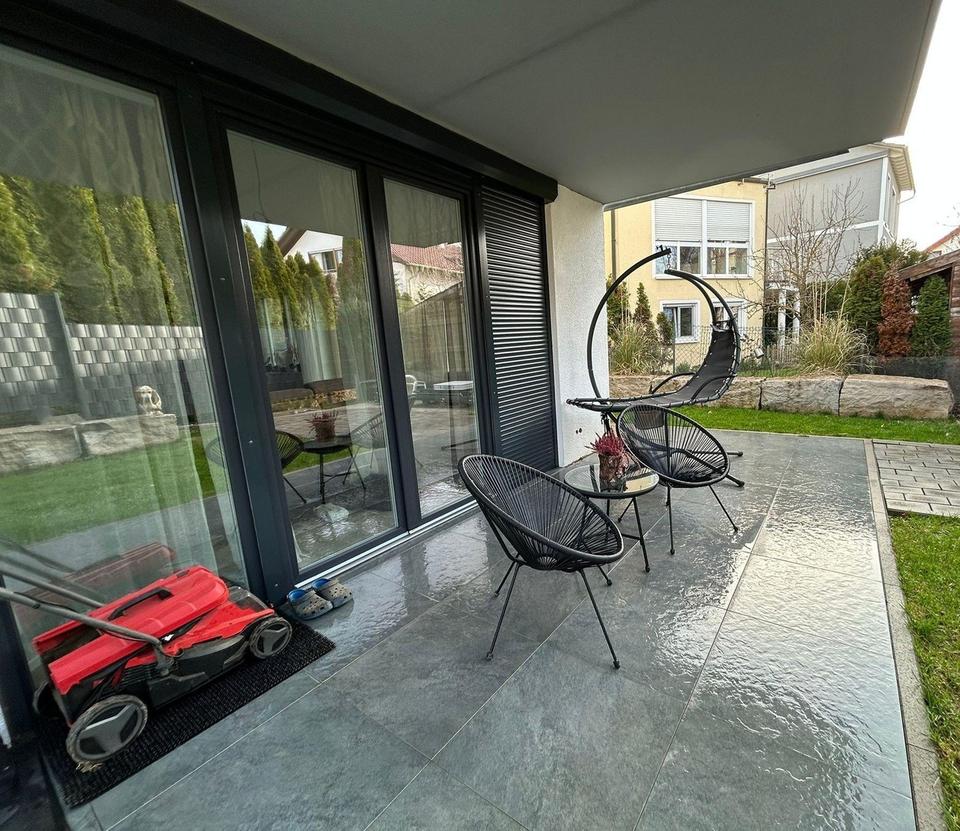 Offene und großzügige 3,5-Zimmer-Wohnung mit Garten & Kamin – Bild 29