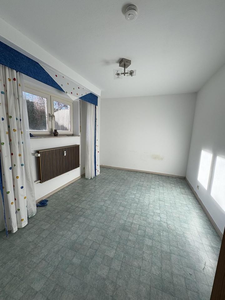 3-Zimmer-Souterrainwohnung mit Küche in Ermreus – Bild 13