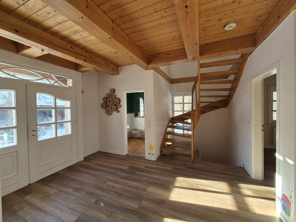 Weide, Wald und Wintergarten - Ein Traumhaus unterm Reetdach – Bild 19