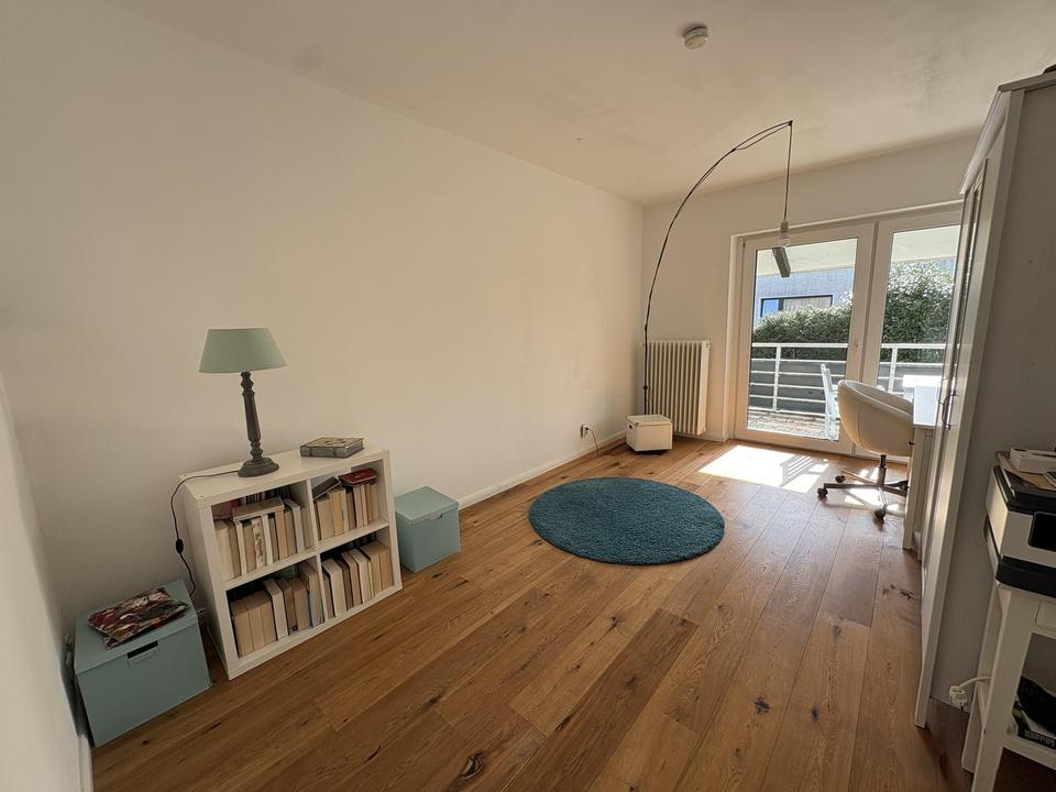 Großzügige Doppelhaushälfte in bester und sehr ruhiger Lage von Hamburg-Volksdorf – Bild 35