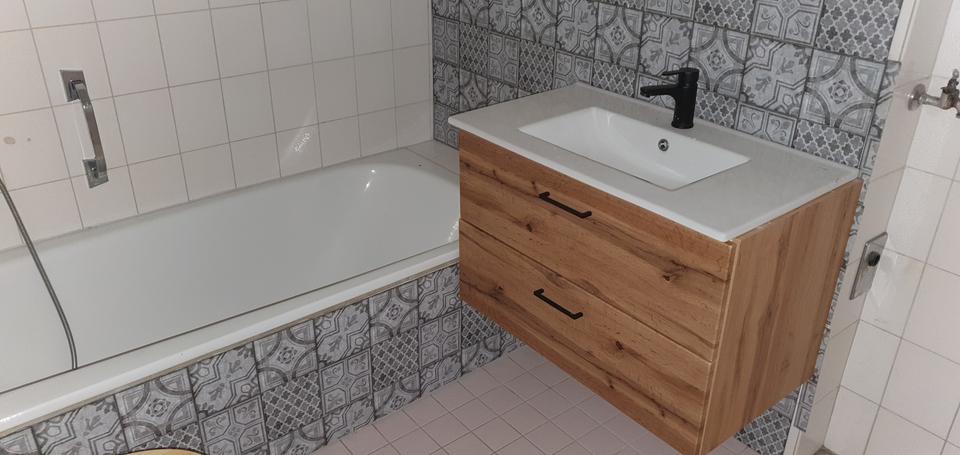 Helle 4-Zimmer Wohnung mit Garten – Bild 9