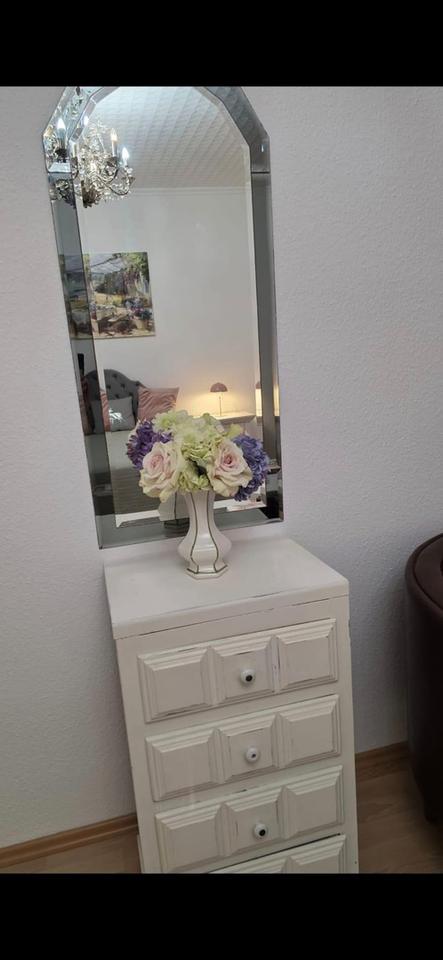 „Helle 2,5-Zimmer-Wohnung mit Balkon und Garten in zentraler Lage“ – Bild 21