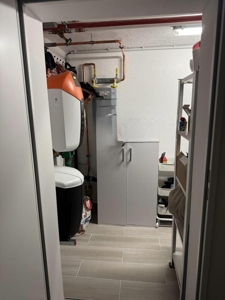 Kernsaniertes Reihenendhaus mit 2 Garagen – Bild 25