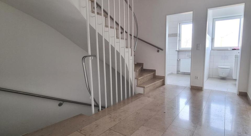 Großzügige bezugsfertige DHH - wertig modernisiert - in 89312 Günzburg-Reisensburg – Bild 10