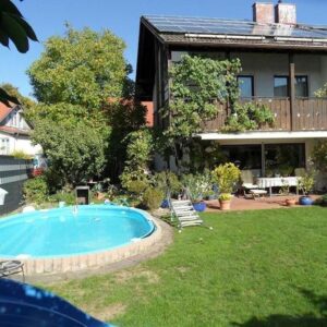 Familienheim mit Energie-Autarkie & Pool-Resort: Exklusives Wohnerlebnis - provisionsfrei