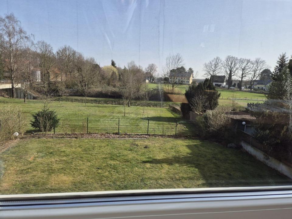 Komfortwohnung mit Wintergarten und Balkon in ruhiger Stadtrandlage – Bild 2