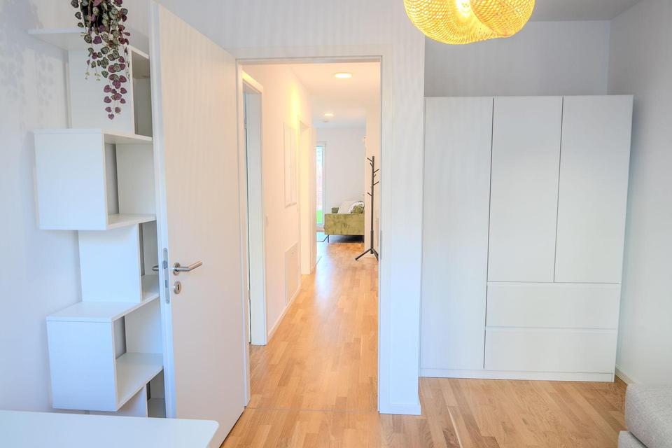 Premiumlage - Business Apartment mit Garten-Lounge – Bild 13