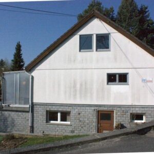 Sonniges und großzügiges Einfamilienhaus (Einliegerwohnung + Ausbaureserve für FeWo vorhanden)