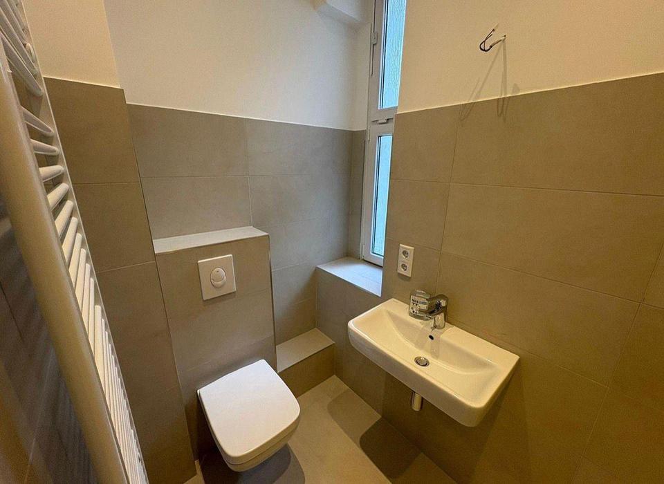 ! Provisonsfrei ! Bezugsfreie 3-Zi Wohnung mit Süd-West Balkon – Bild 5