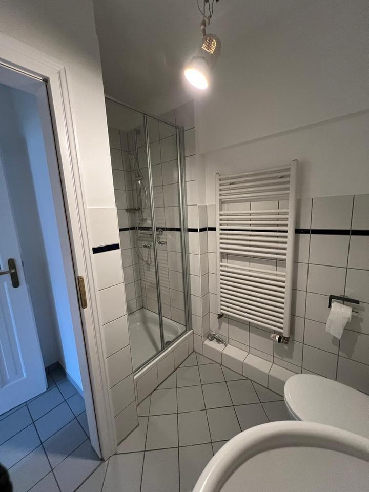 Neu renovierte 3-Zimmer Wohnung inmitten der historischen Altstadt – Bild 4