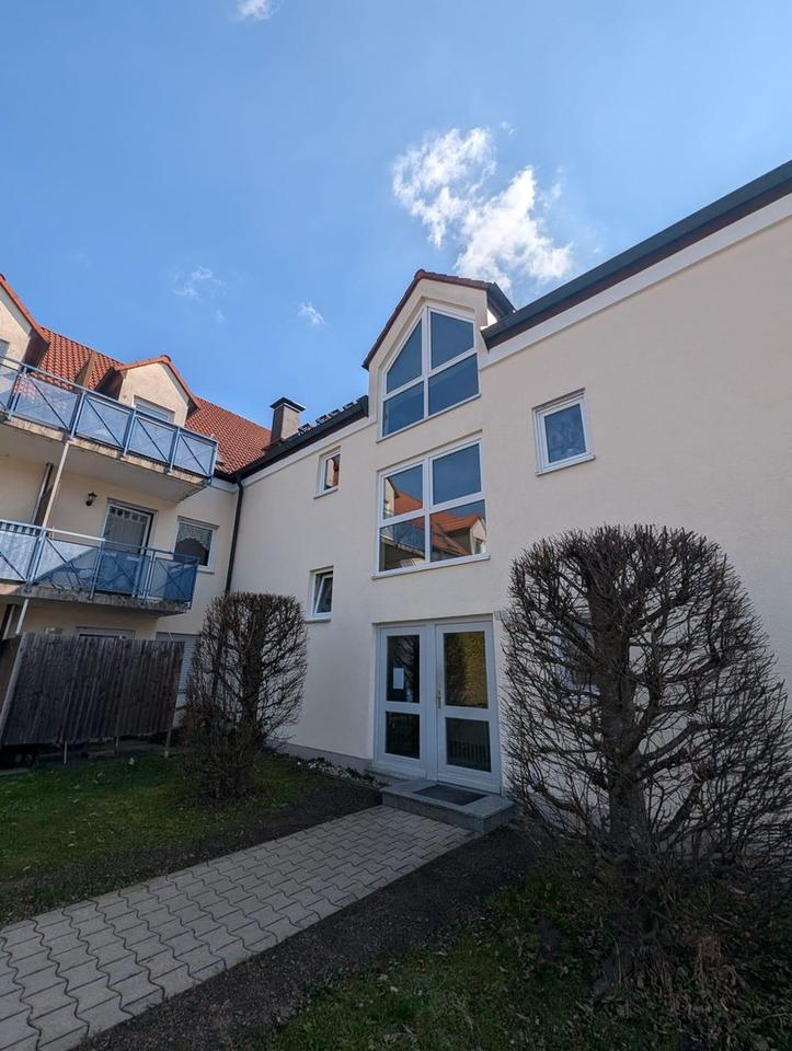 Zentral gelegene & bezugsfreie Eigentumswohnung mit TG-Stellplatz - PROVISIONSFREI! – Bild 2