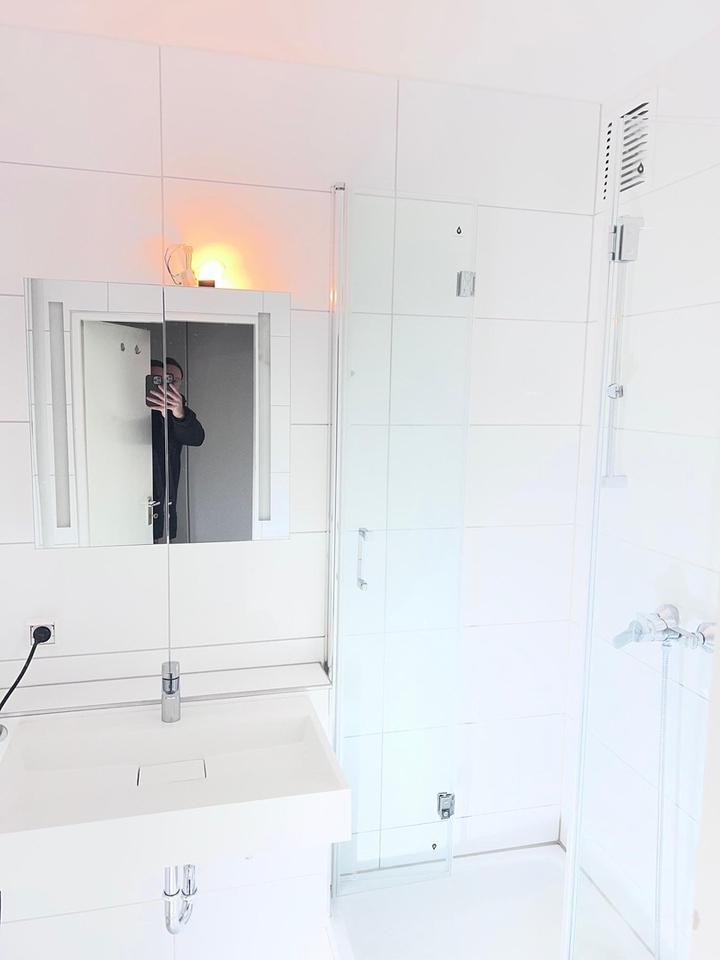 super Rendite von 10,01%, 1ZKB, keine Provision, Blick auf Uni, Innenstadt, 1 min zu Fuß zur Uni – Bild 5