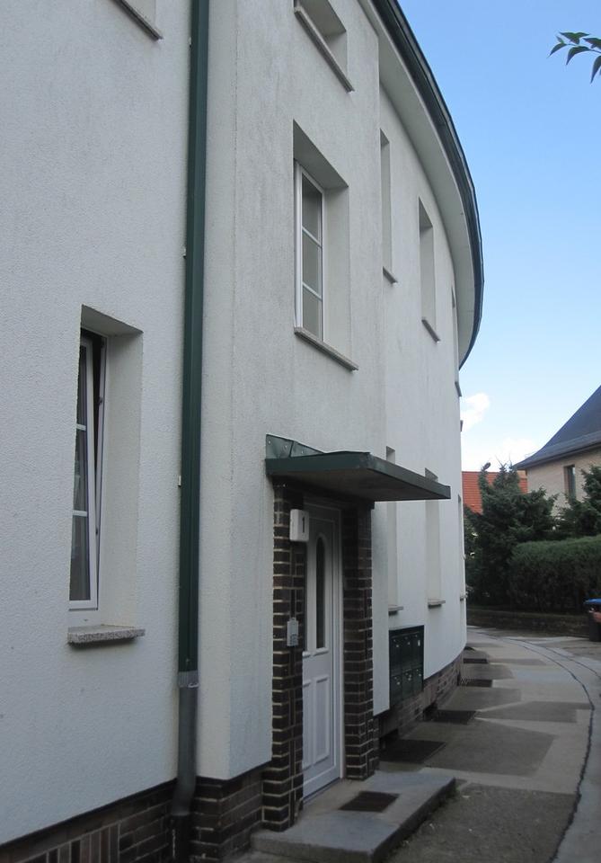 Charmante 3 Zimmer Wohnung im 1. OG mit Blick ins Grüne – Bild 2