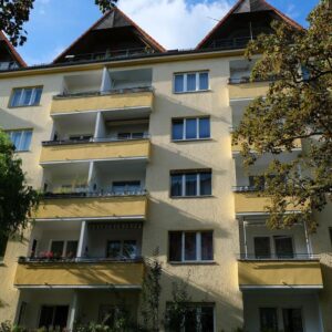 Friedenau: 2-Zi-Whg. bezugsfrei, Südbalkon, Aufzug, Stellplatz nahe Bundesplatz