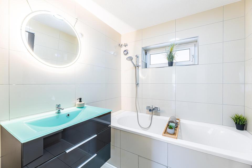 Sofort frei! Barrierefreie 4-Zimmer-Wohnung in Bestlage von Höchberg- Würzburg. Provisionsfrei. – Bild 9