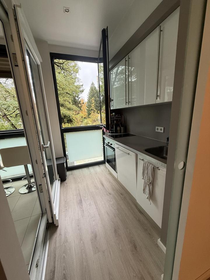 Wunderschöne, große 1-Zimmer-Wohnung mit Wintergarten, vollmöbliert – Bild 6