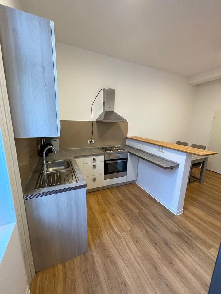 Möbliertes Zimmer in einer Frauen WG, zentral in Wiesbaden Mitte – Bild 7