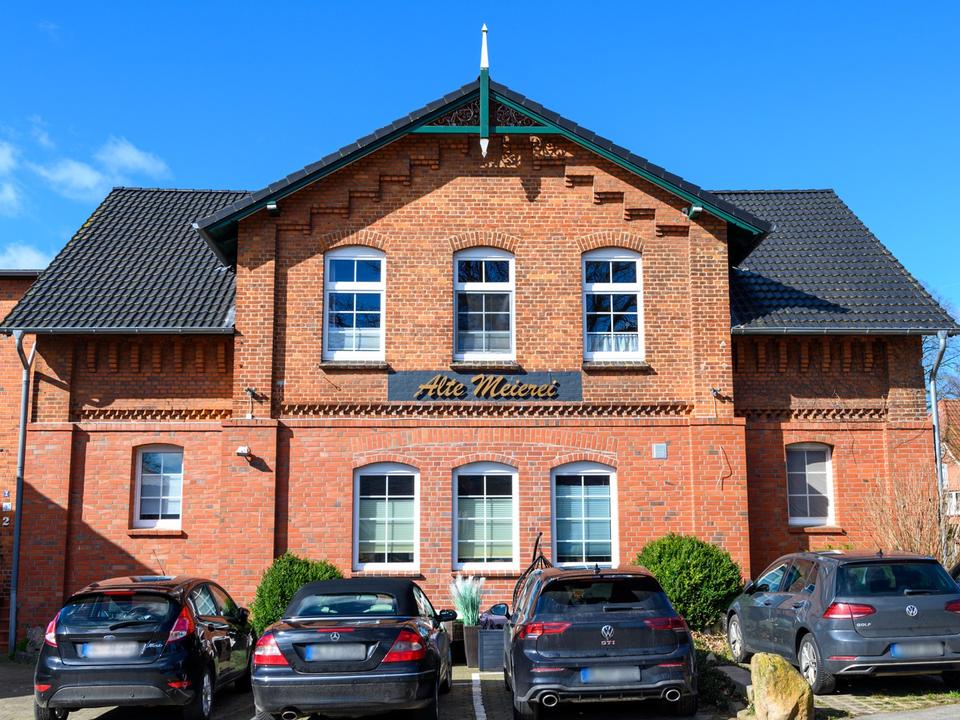 3-Zi.-Whg im 1. OG – günstig erneuerbar beheizt, ohne Garten, im Grünen – Bild 6