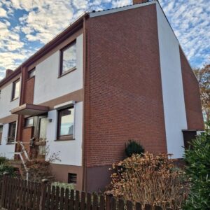 Reihenendhaus mit Garage und Vollkeller in Bremen