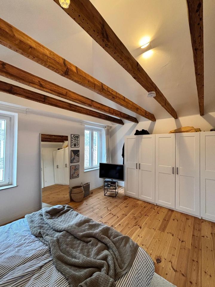 kernsanierte Dachgeschosswohnung in Duisburg-Ruhrort – Bild 9